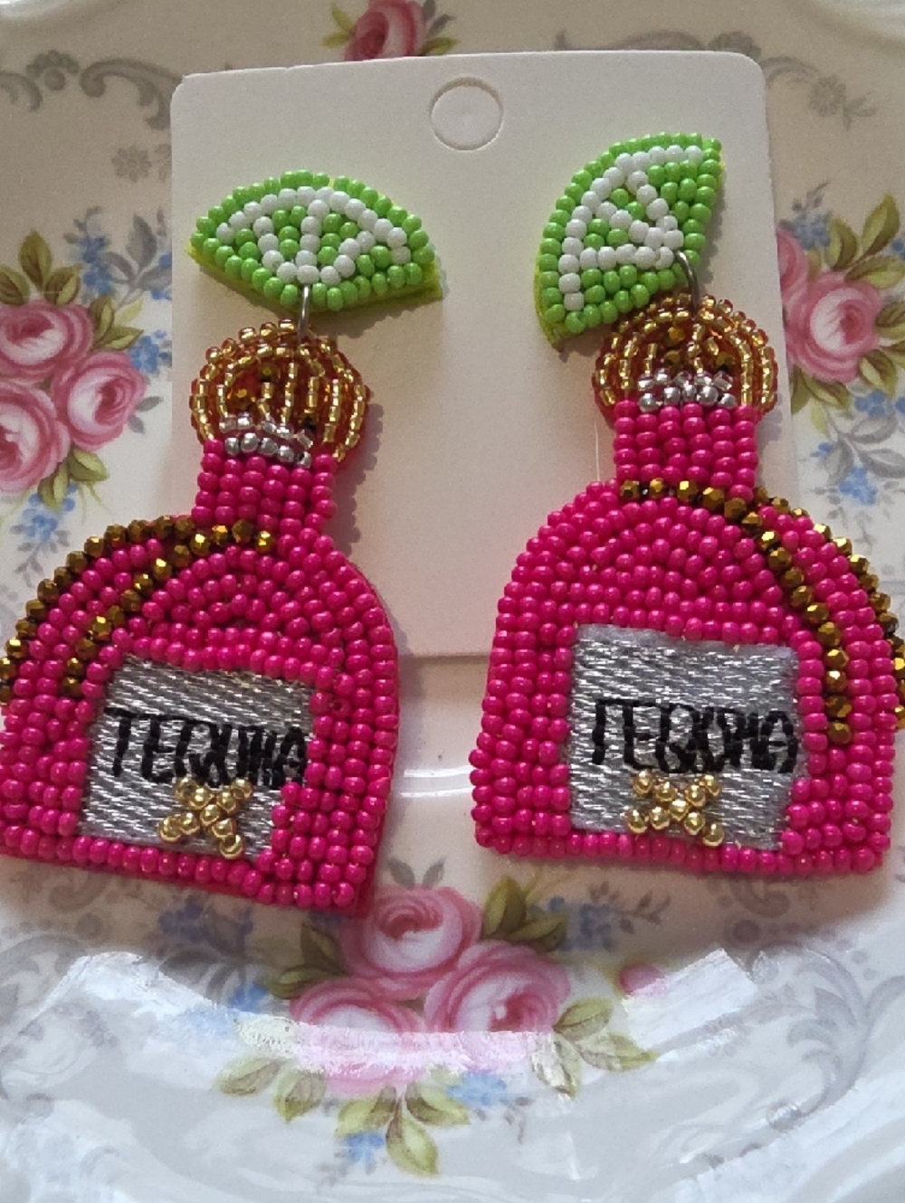 🍹Beaded HOT Pink Tequila Bottle Statement Earrings